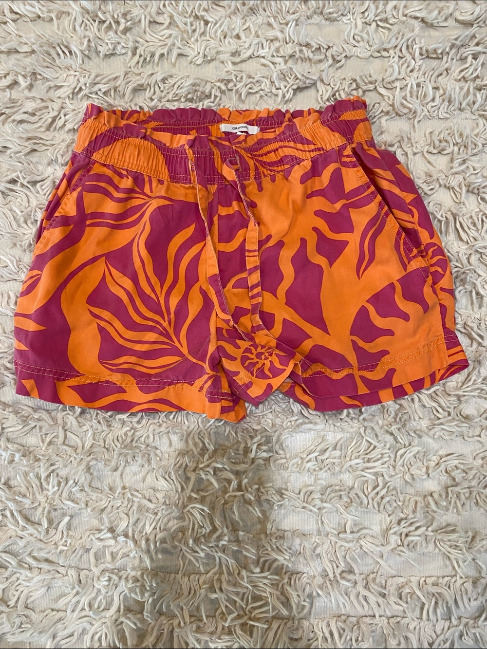 4/$20 colorful Nicole Miller shorts